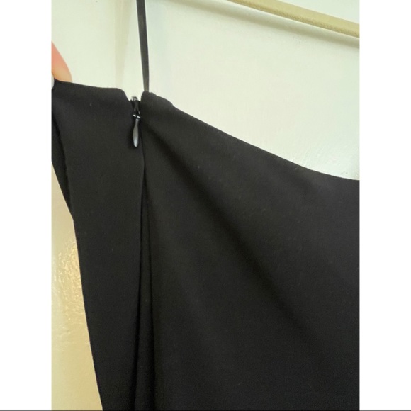 Laundry by Shelli Segal - Black Gown size 12 - Picture 8 of 9